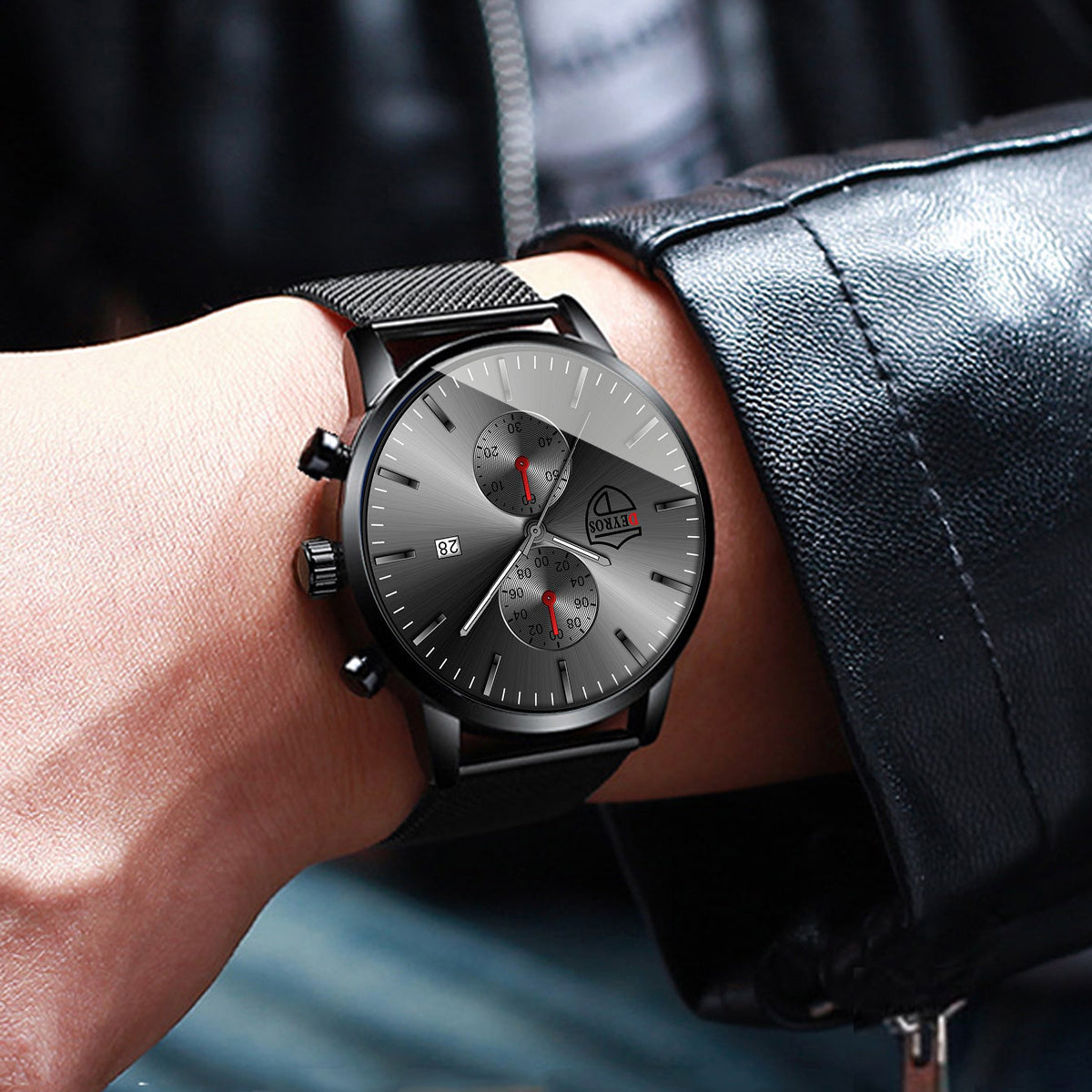 4pcs Men’s Stainless Steel Quartz Watch & Bracelet Gift Set – Analog Date Display Dress & Casual Watch, Matching Bracelets for Business & Everyday Wear, Perfect Gift for Dad, Husband or Boyfriend