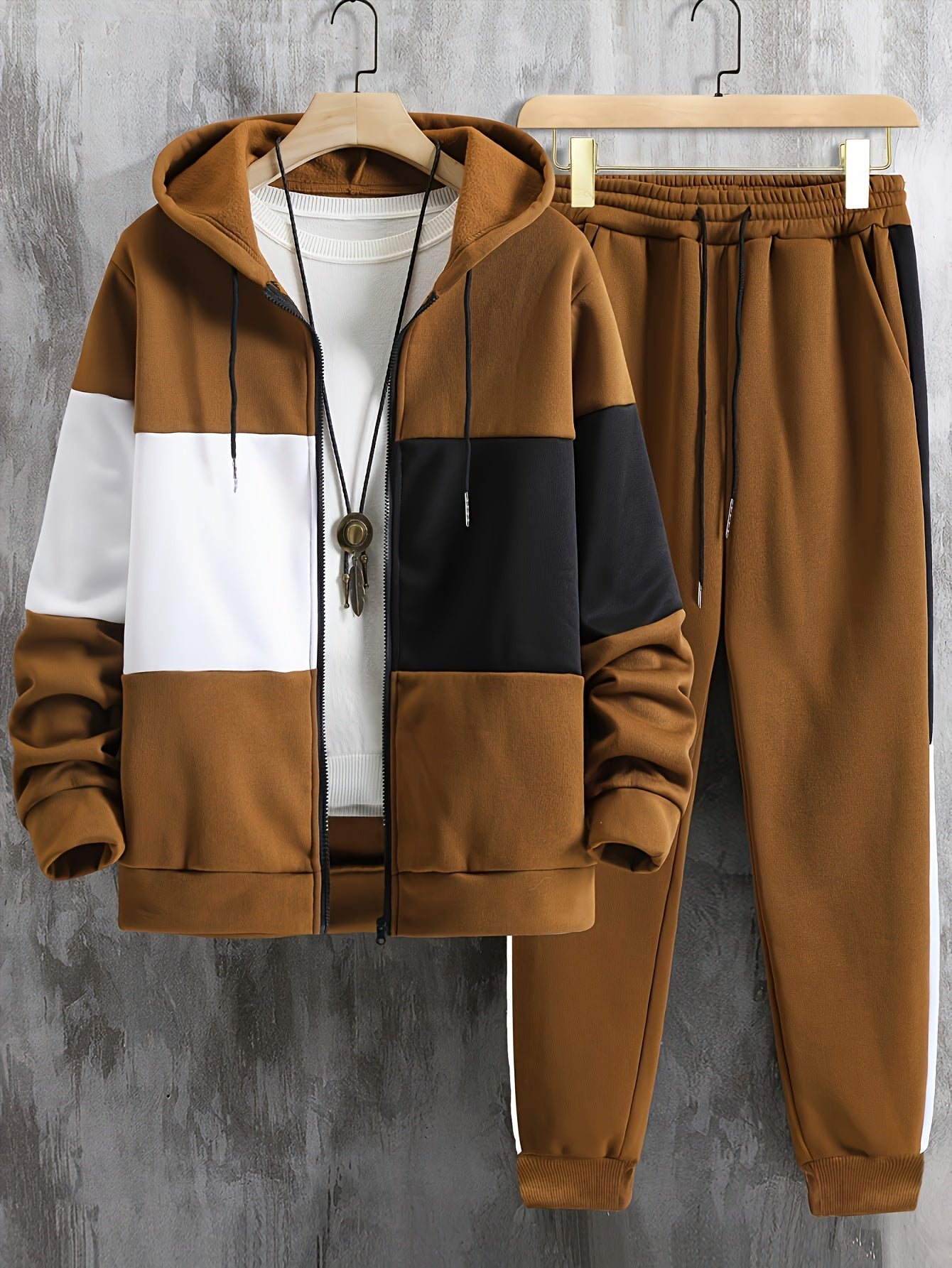 Men's clothing, two-piece set of contrasting color long-sleeved zippered hooded jacket and drawstring pants, suitable for outdoor activities