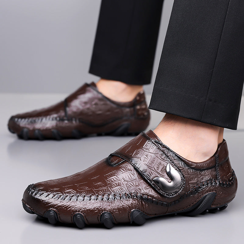 Men’s Crocodile Pattern Slip-On Loafers – Faux Leather Business Casual Shoes with Magnetic Closure & Non-Slip Rubber Sole